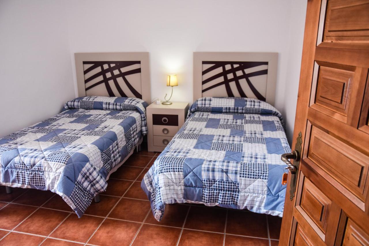 Suites Trastamara Montiel Exterior foto